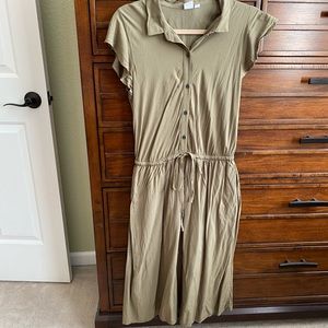 Army green/olive dress
